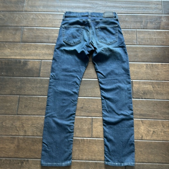 ❤️3/$30 Signature Levi Strauss S47 Regular Taper Jeans - Picture 7 of 11